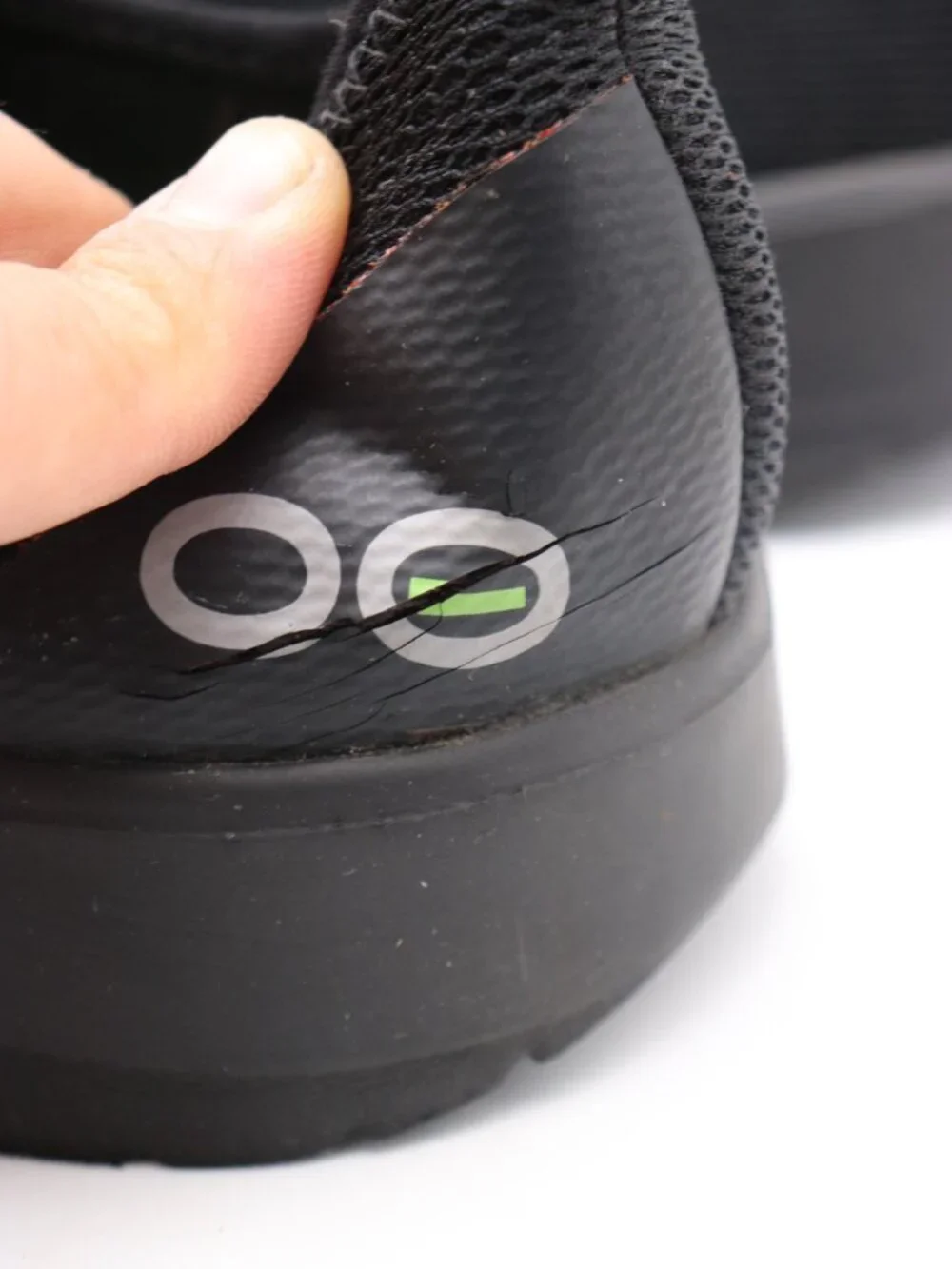 Oofos Oomg Eezee Shoes Women's Size 8 Black Slip On Comfort Recovery Low Mesh